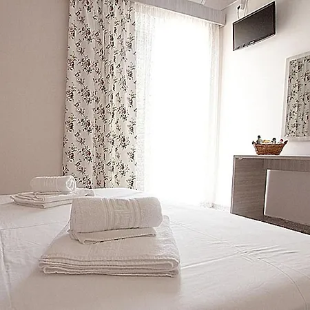 Galazia Nera Apartments Agios Andreas  Exterior photo