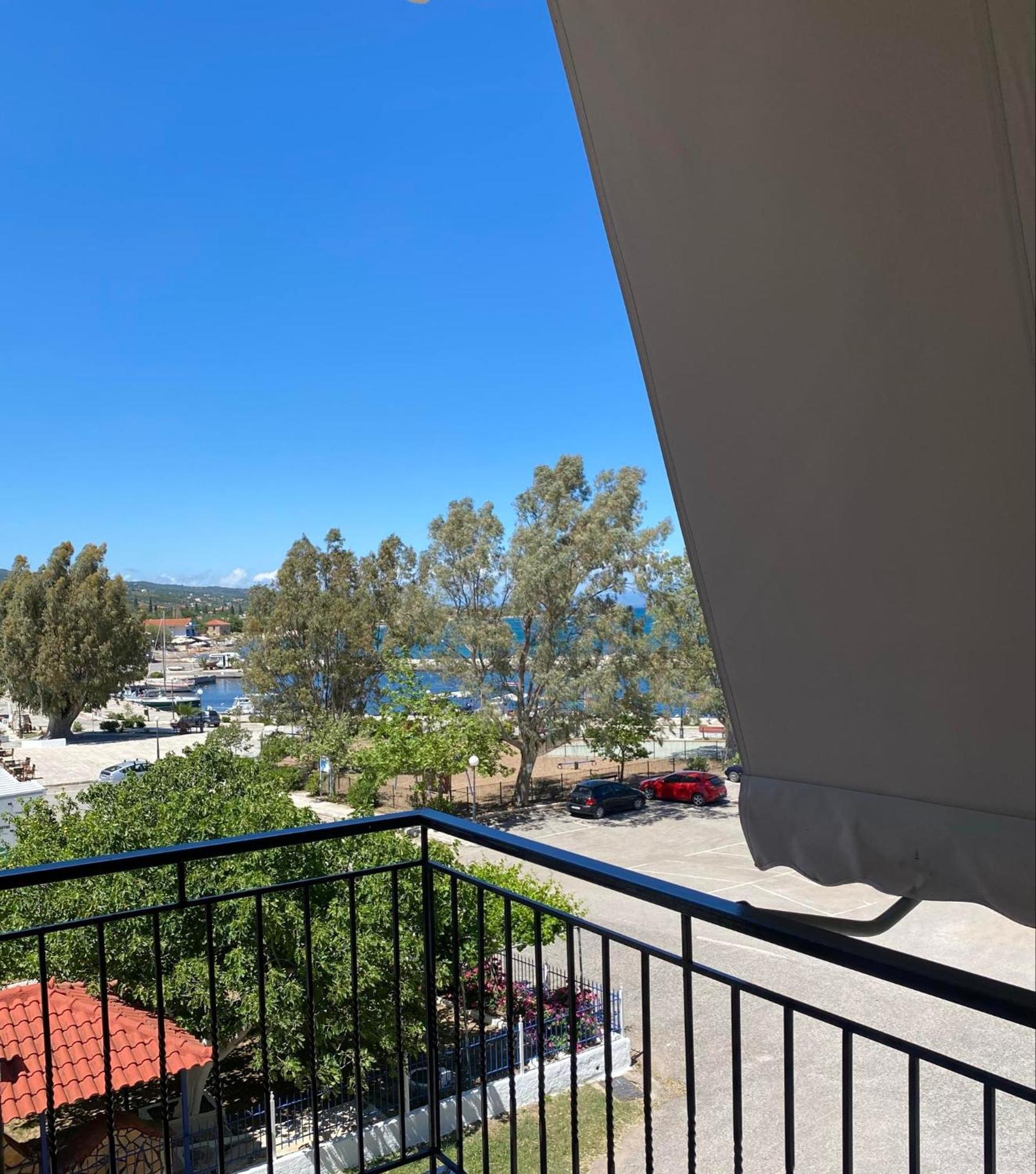 Apartment Galazia Nera